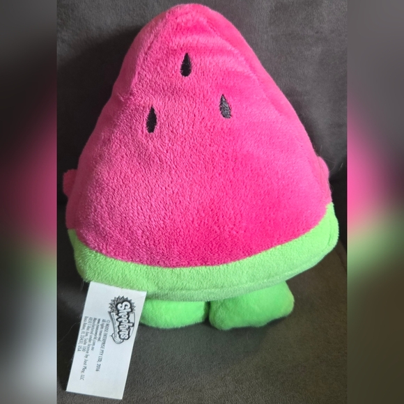NEW SHOPKINS MELONIE PIPS WATERMELON PLUSH - Picture 2 of 4
